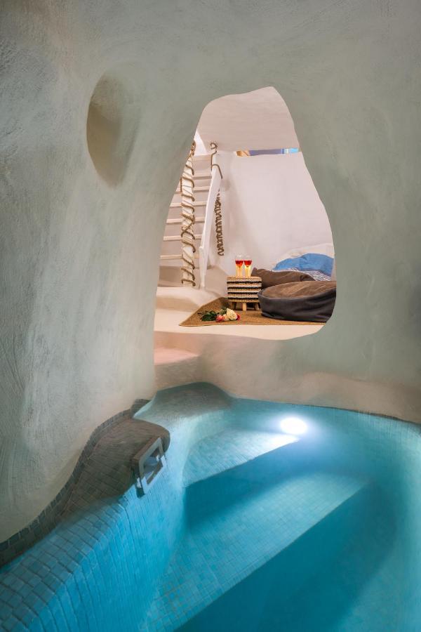 Mystagoge Retreat With Subterranean Pool/Jacuzzi Villa Vothon Exterior photo